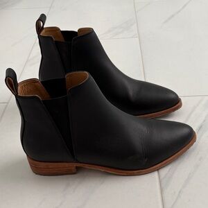 Nisolo Black Ankle Boots with Brown Sole